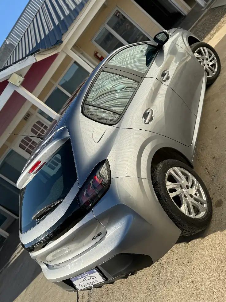 Peugeot 208 1.6 Active
