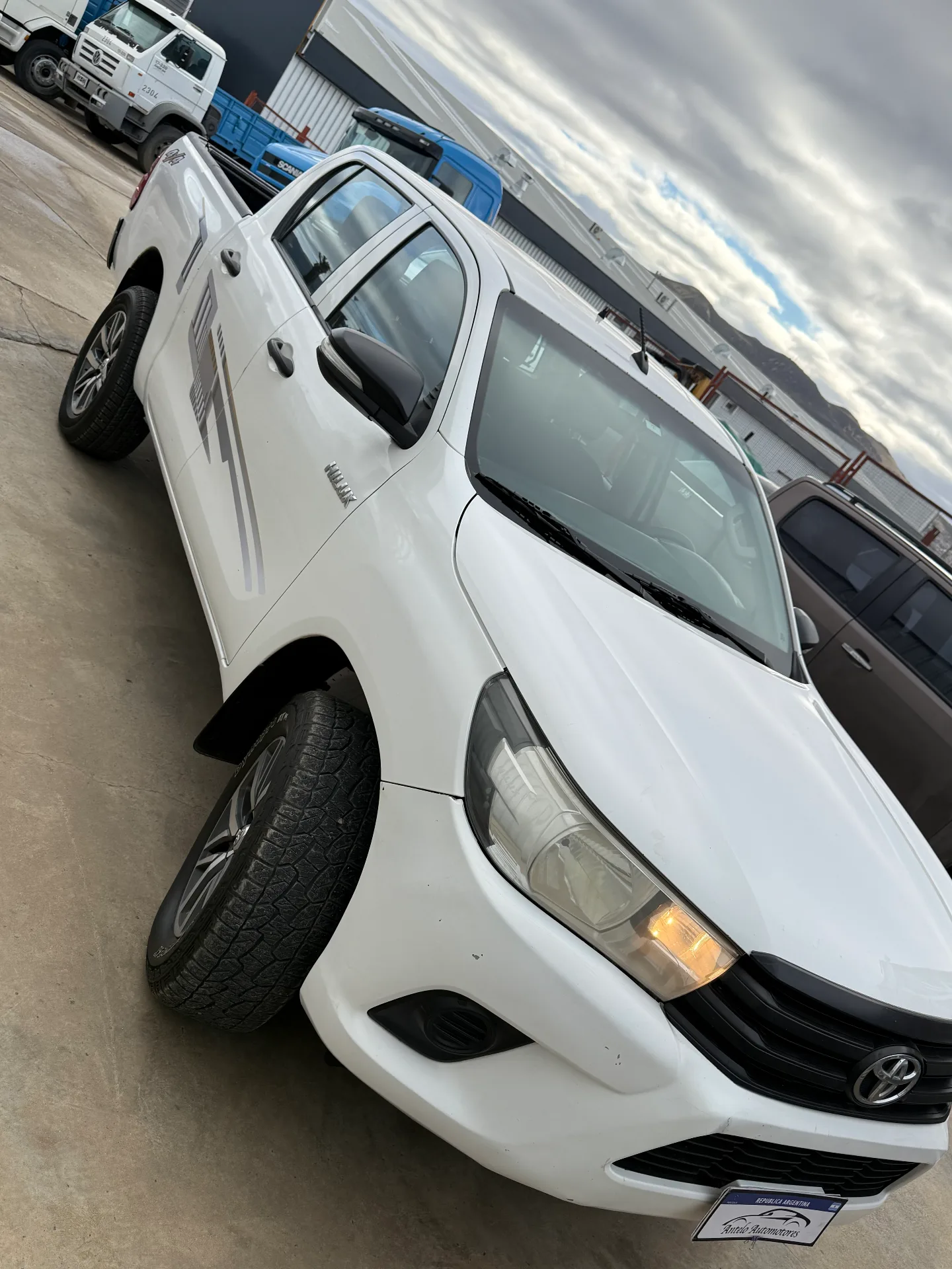 Toyota Hilux Dx 2.4 4x4