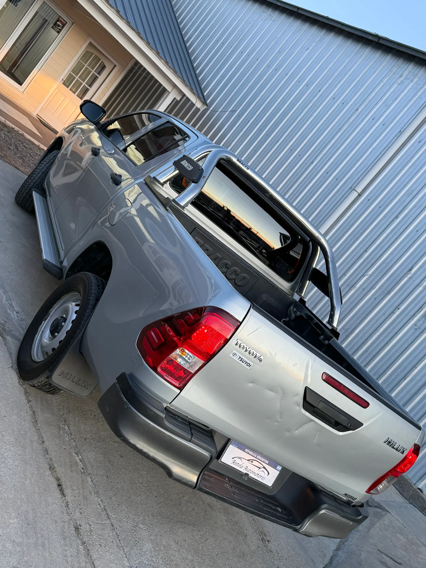 Toyota Hilux Dx 2.4 4x2
