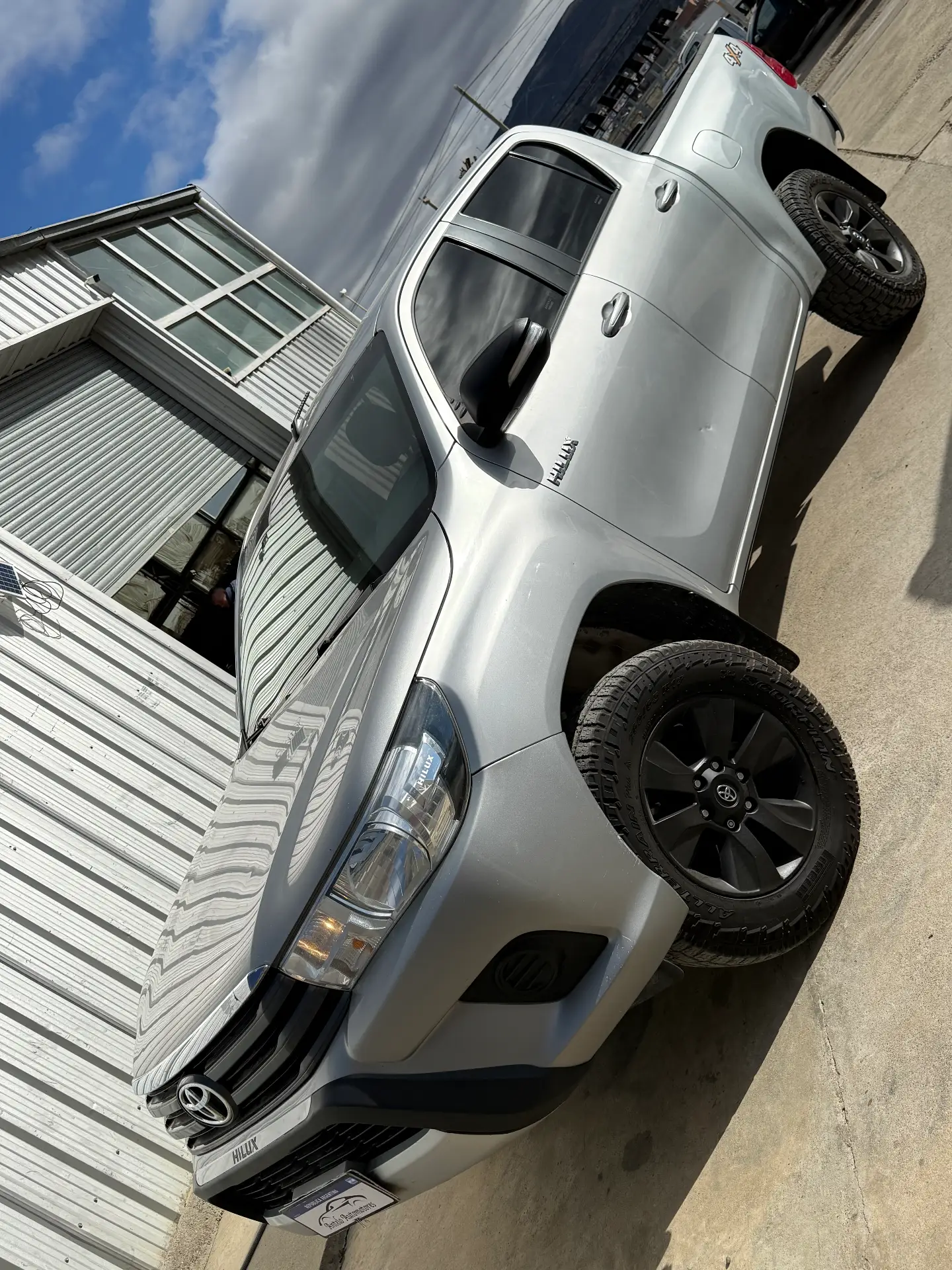 Toyota Hilux Sr 2.8 4x4